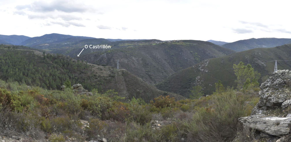 Vistas ao outeiro de O Castrillón dende o Lombo da Antiga